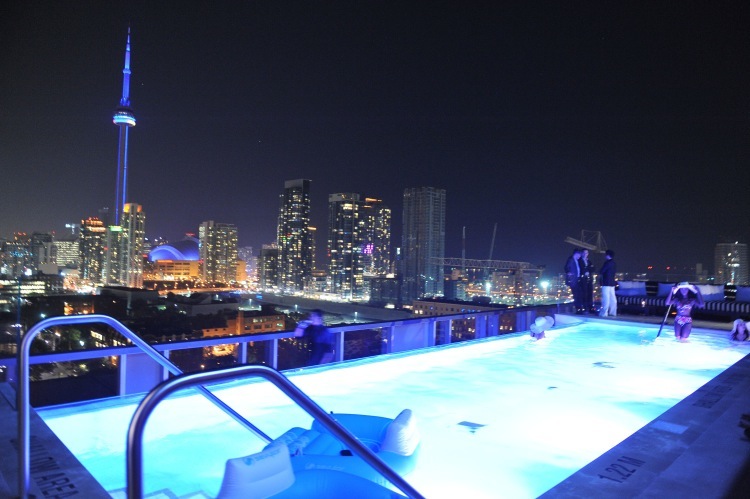 Thompson Hotel Toronto Pool Access Thompson Hotel Toronto Pool Access
